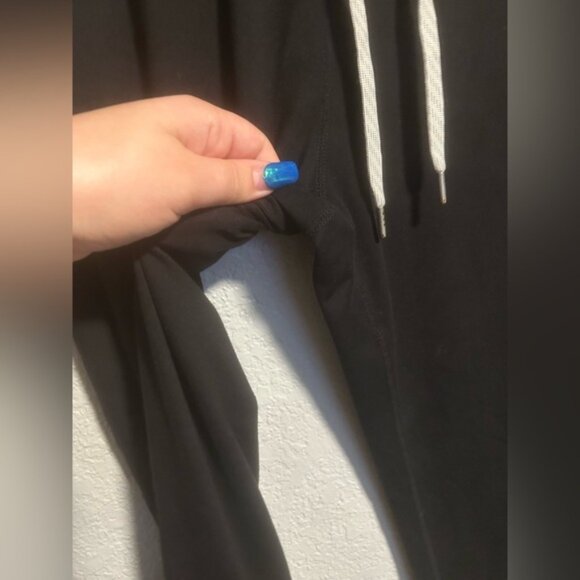 Vuori performance jogger black - Picture 6 of 7